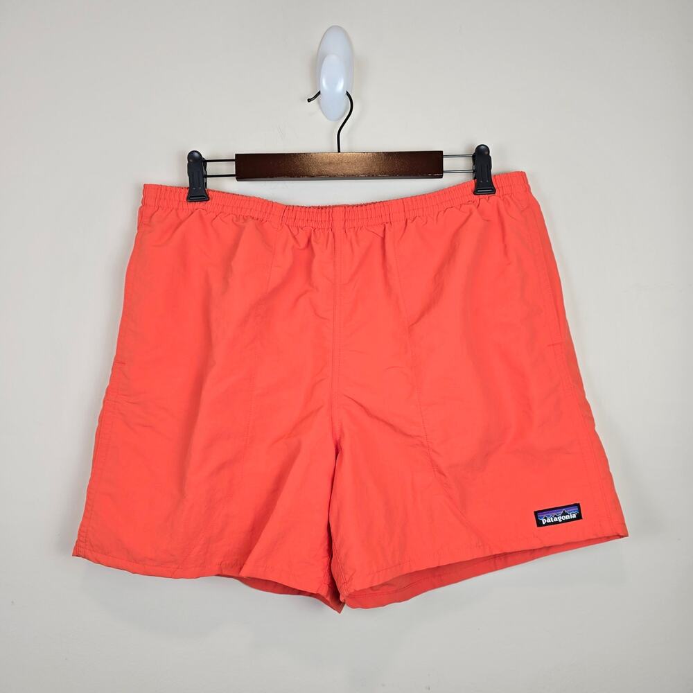Patagonia Baggies Shorts Mens Size XL 5" Inseam Pimento Red Lined 57022